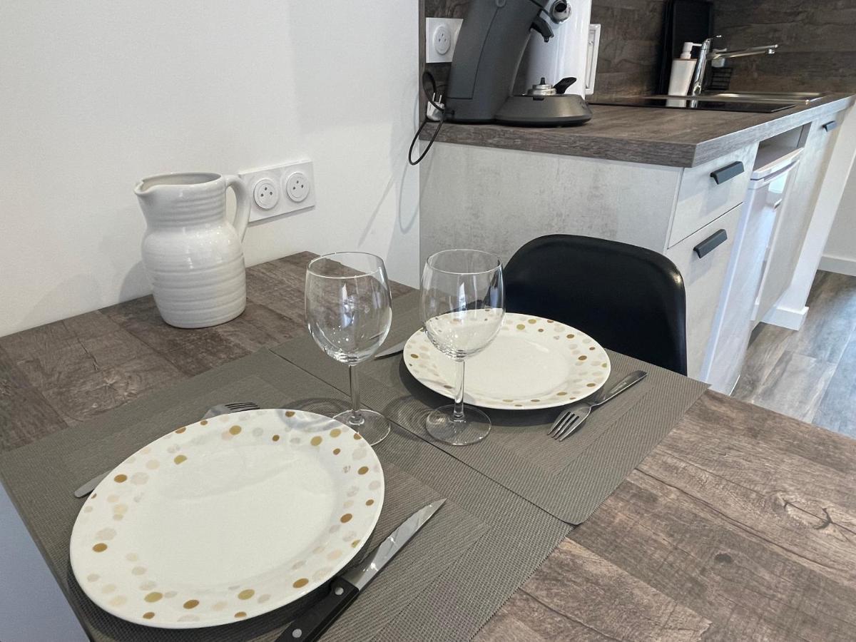 La Ravoire Jardin Prive 2 Bed & Breakfast エクステリア 写真