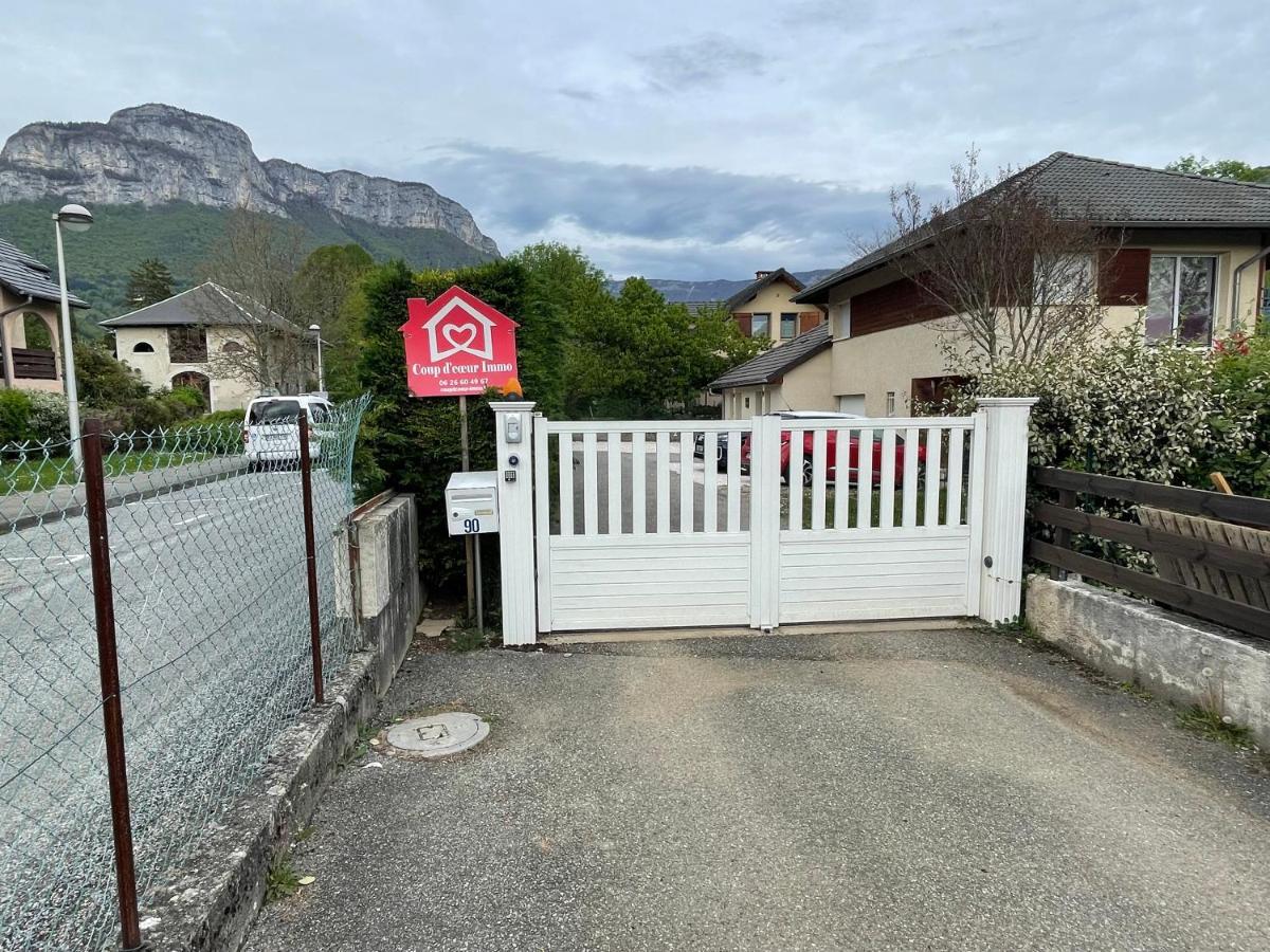 La Ravoire Jardin Prive 2 Bed & Breakfast エクステリア 写真